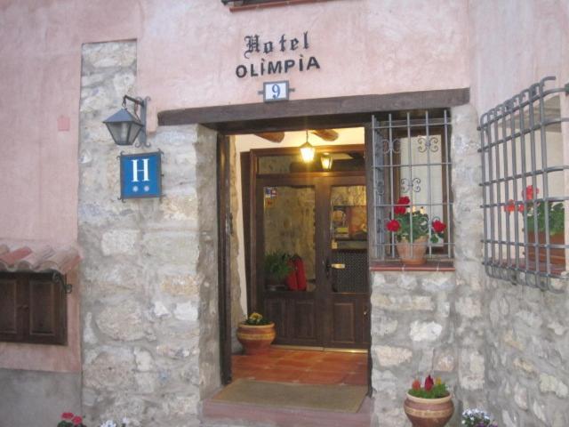 Hotel Olimpia Albarracin Bagian luar foto